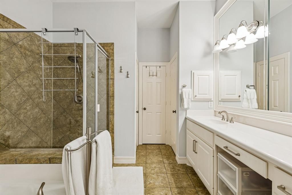 Hall Howell Tr - Residential