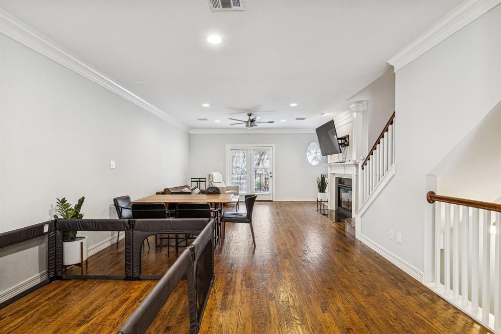 Hall Howell Tr - Residential