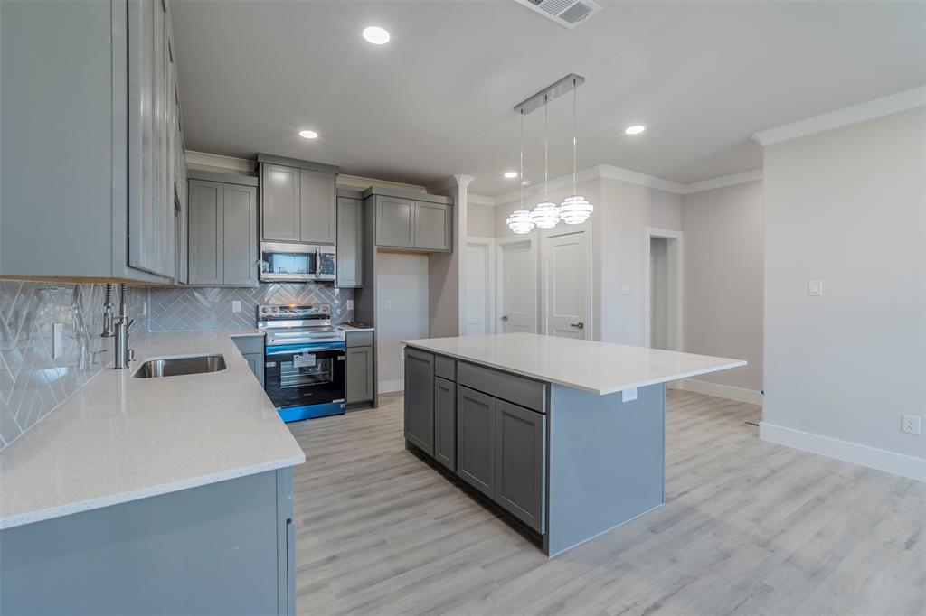 Plaza Heights Add - Residential Lease