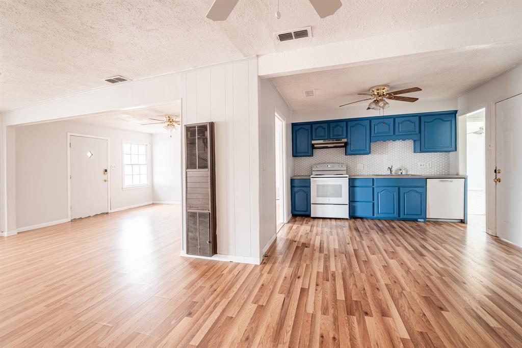 CRESCENT HEIGHTS - Residential