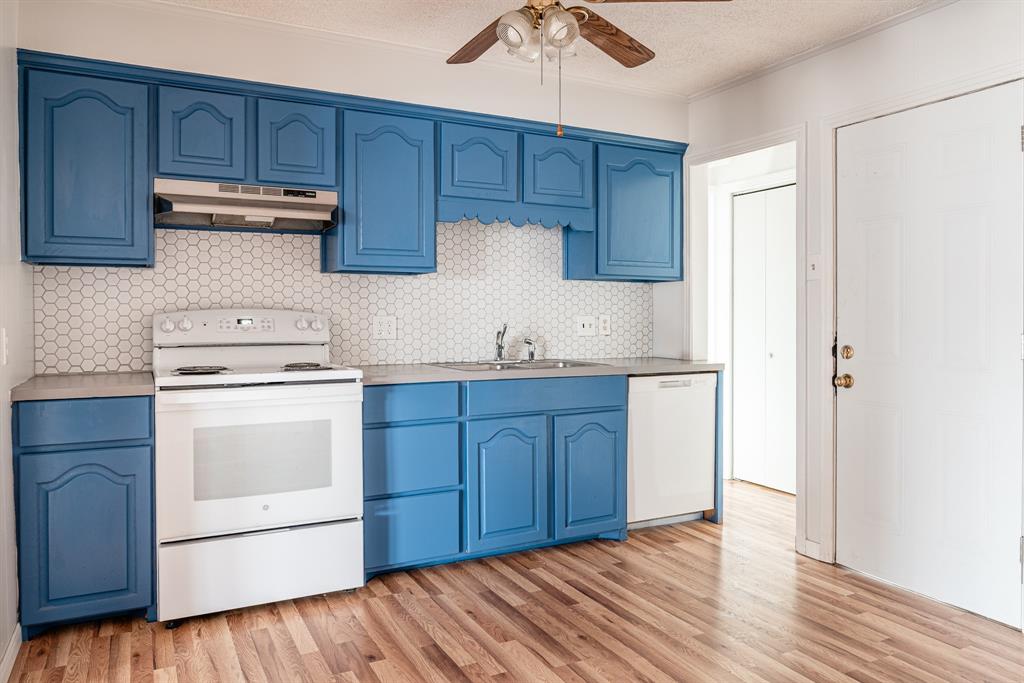 CRESCENT HEIGHTS - Residential