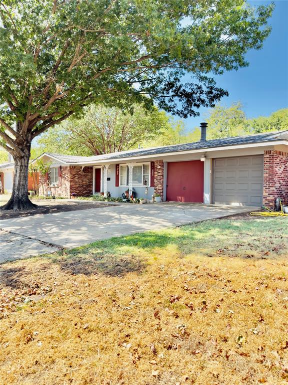 1552 Montclair Drive