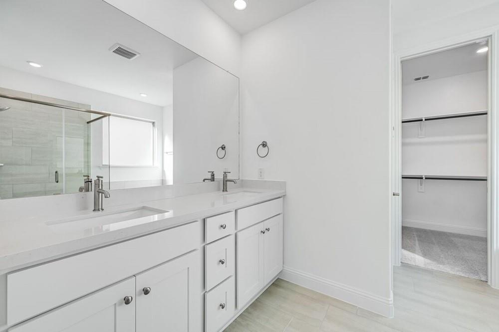 South Oak - Residential