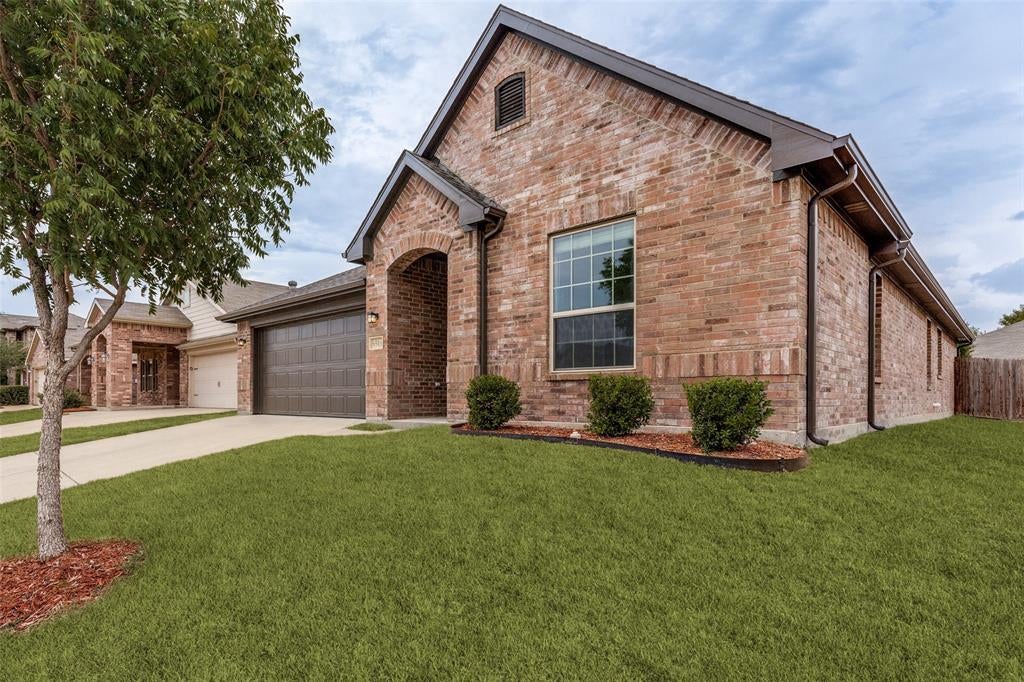 6516 Chalk River Drive