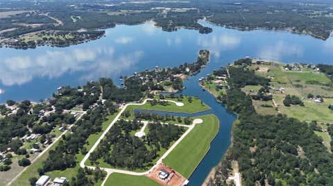 Photo of 17 Sapphire Way, Caney City, TX 75148 (MLS # 21331347)