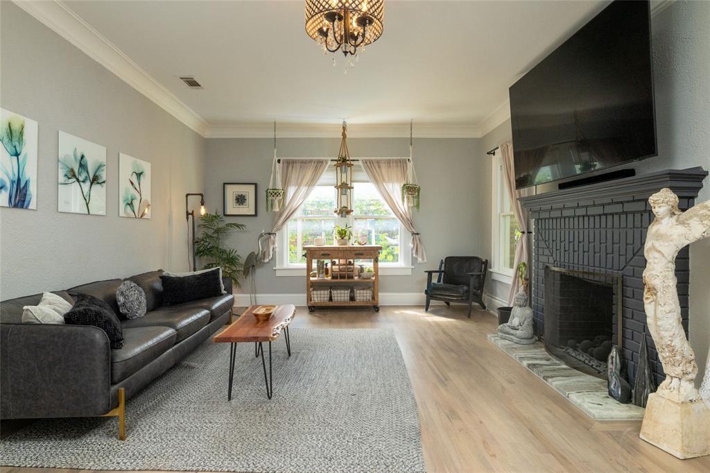 King Sub - Residential