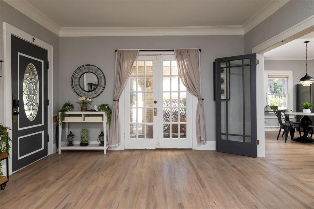 King Sub - Residential