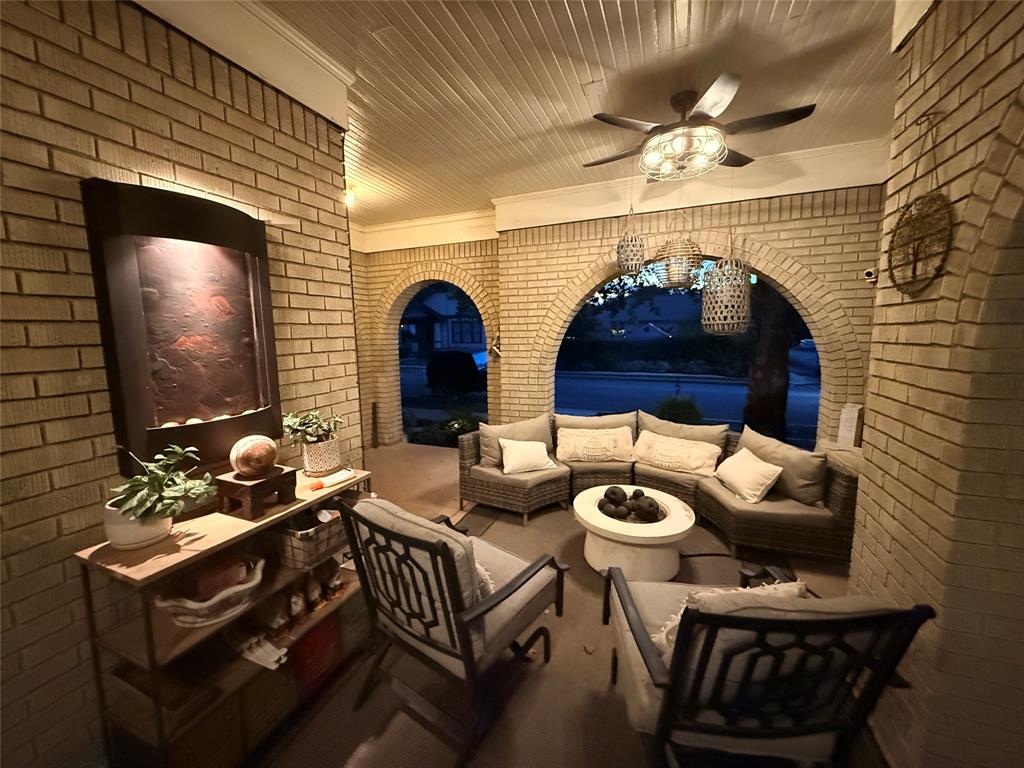 King Sub - Residential