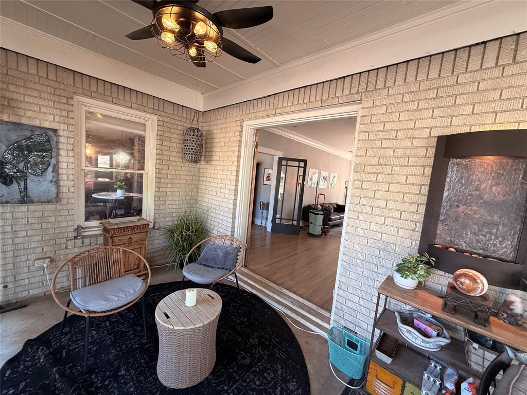 King Sub - Residential