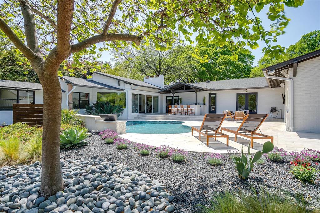 4041 Shadow Drive