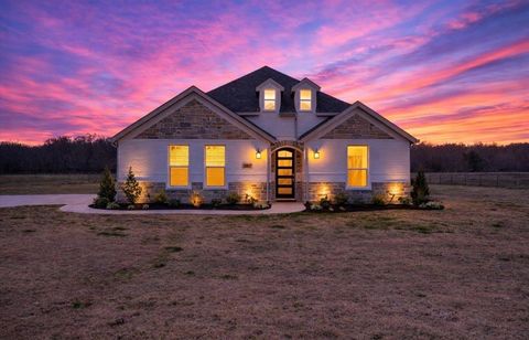 Photo of 2061 S Sky Meadows Drive, Caddo Mills, TX 75135 (MLS # 21232010)