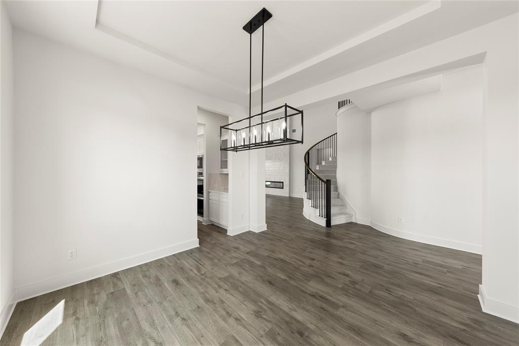 Las Lomas Classic Series - Residential