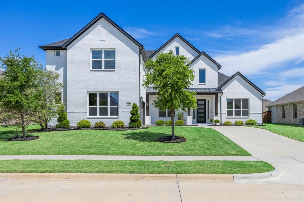 Photo of 729 Lemmon Lane, Forney, TX 75126 (MLS # 21237270)