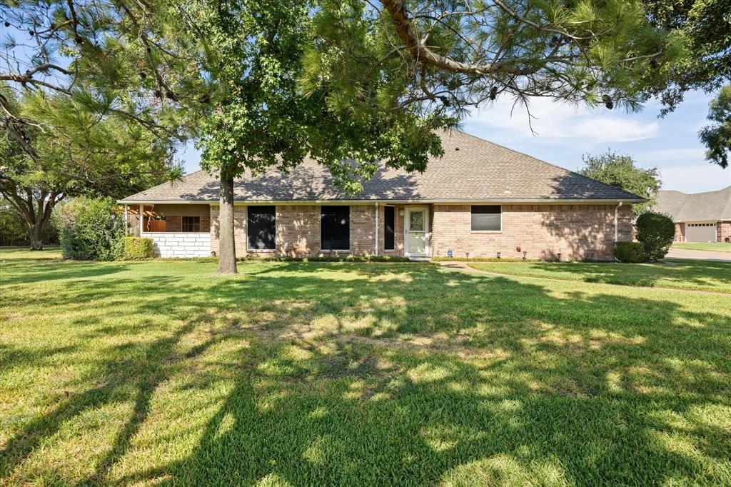 1202 Henard Lane