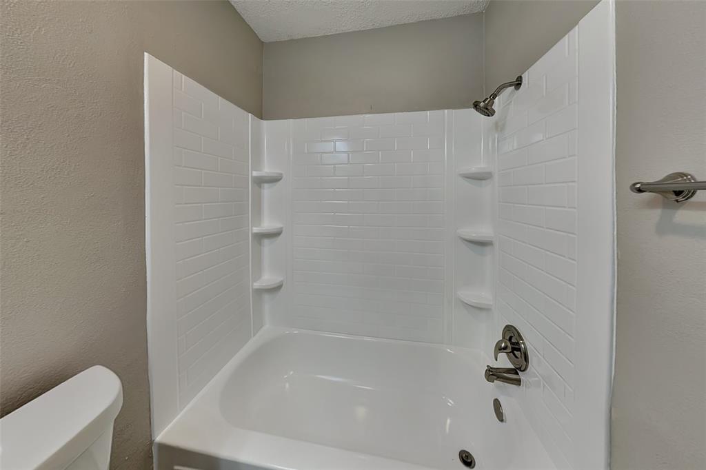 Courtside Estates Add - Residential Lease