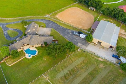 7583 Mountain View Road Aubrey TX 76227