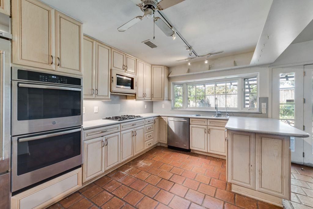 Preston Meadow Estates - Residential