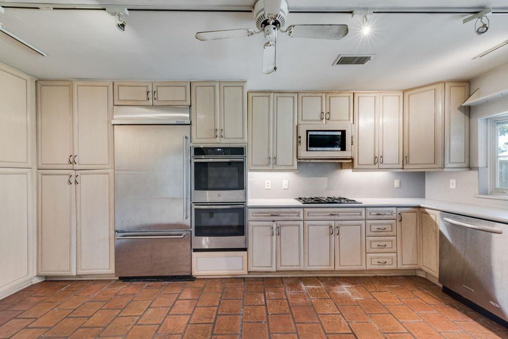 Preston Meadow Estates - Residential