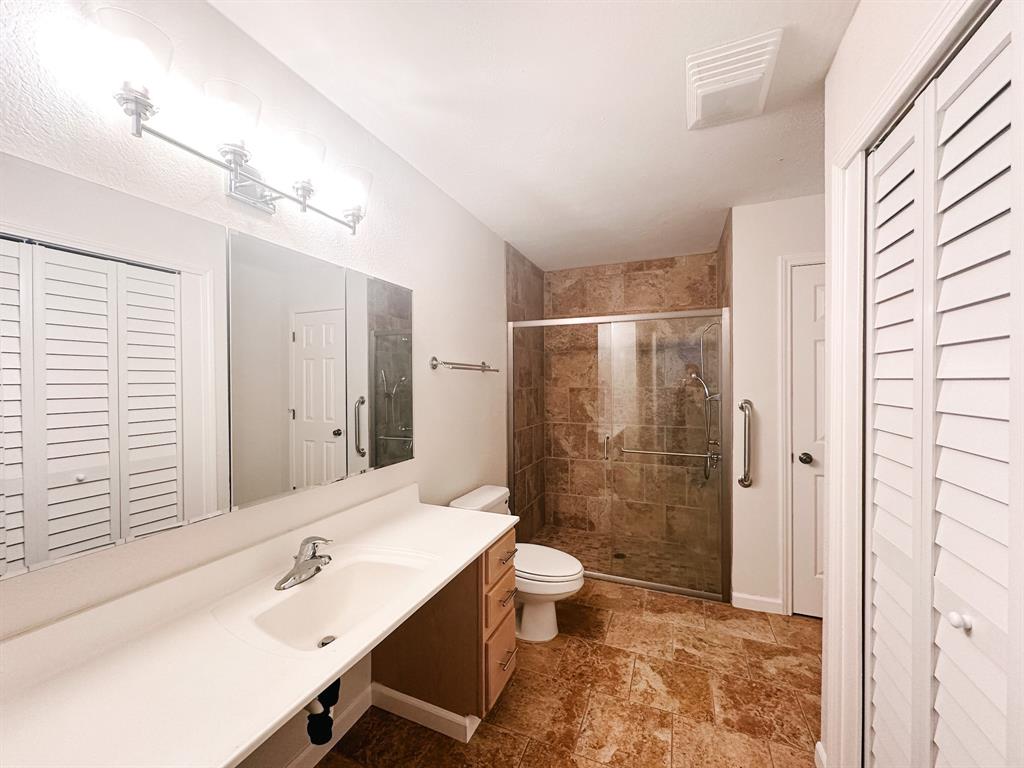 Red Bud Point - Residential Lease