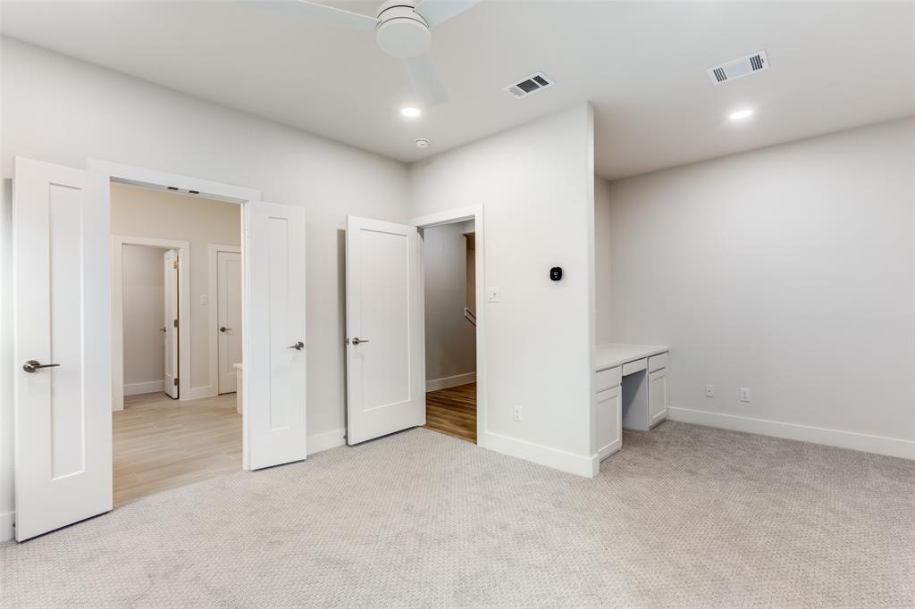 Dallas, Texas 75223, United States, 3 Bedrooms Bedrooms, ,4 BathroomsBathrooms,Residential,Active,89884