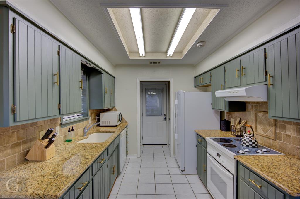 Shreveport, Louisiana 71129, United States, 3 Bedrooms Bedrooms, ,2 BathroomsBathrooms,Residential,Active,81448