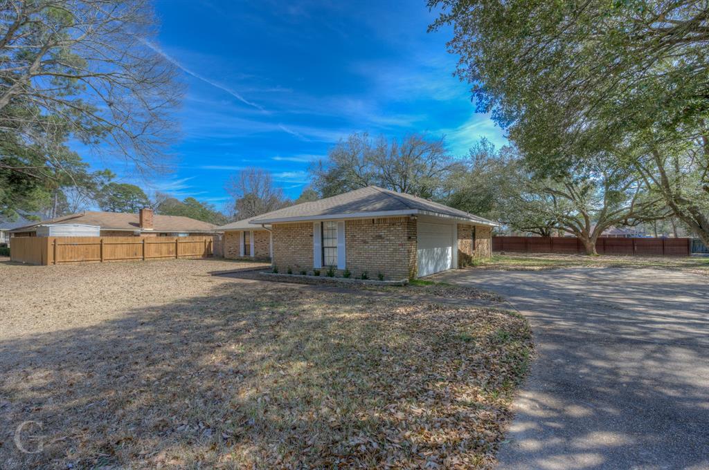 Shreveport, Louisiana 71129, United States, 3 Bedrooms Bedrooms, ,2 BathroomsBathrooms,Residential,Active,81448