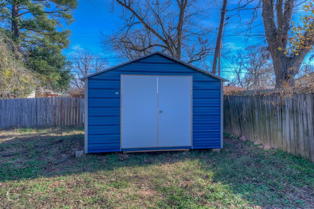 Shady Grove 01 - Residential