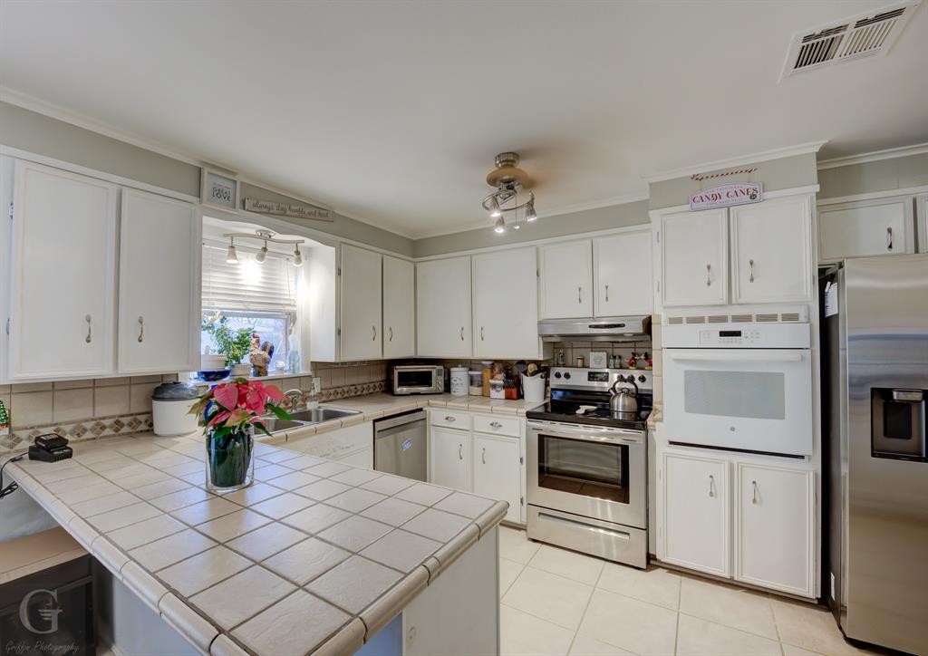 Shady Grove 01 - Residential