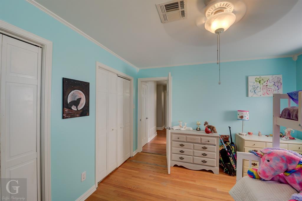 Shady Grove 01 - Residential