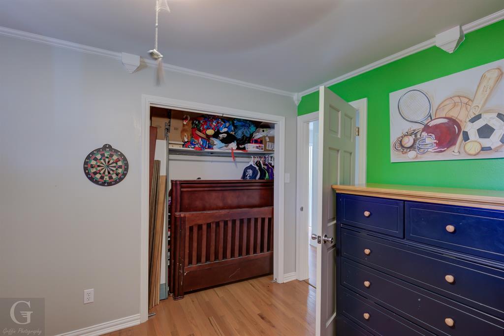 Shady Grove 01 - Residential