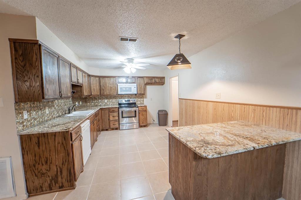 Lakeview Hills - Residential