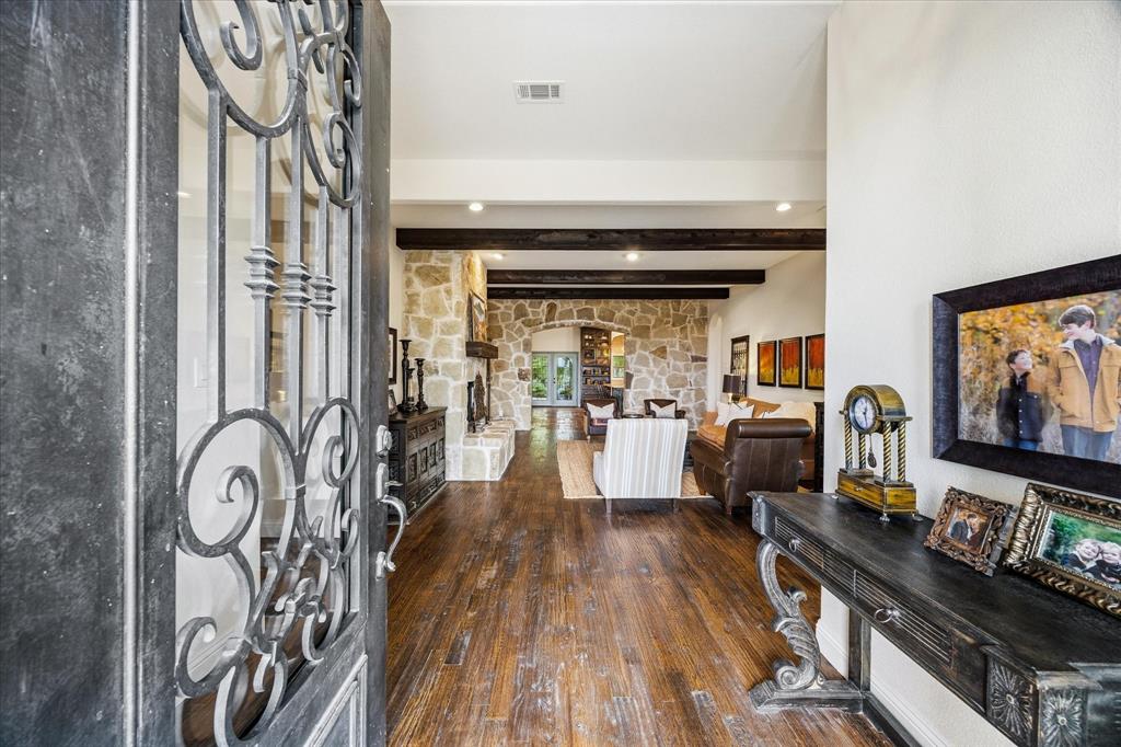 232 Branding Iron Court