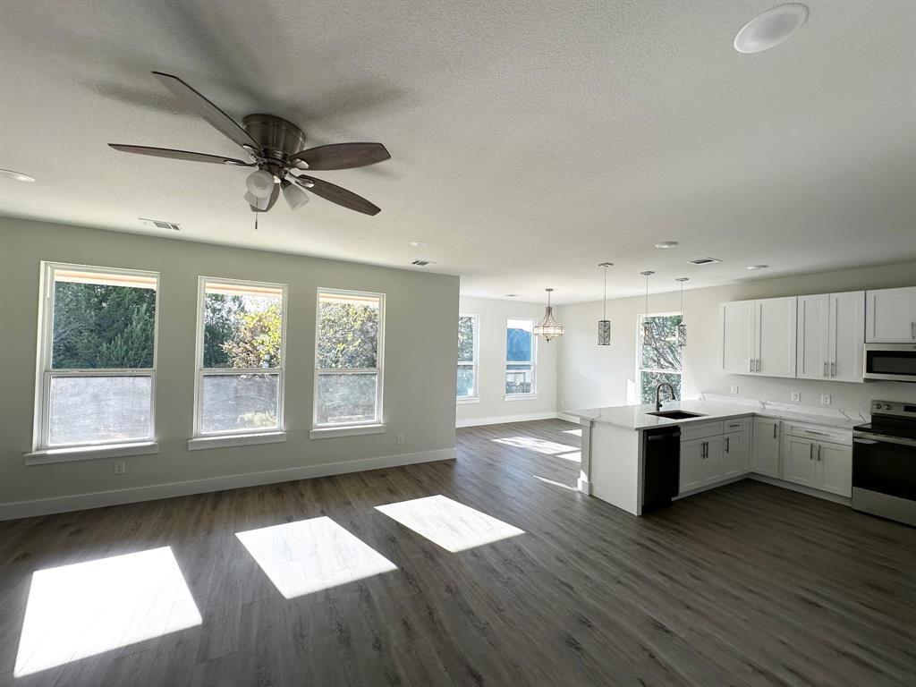 Canyon Creek - Residential