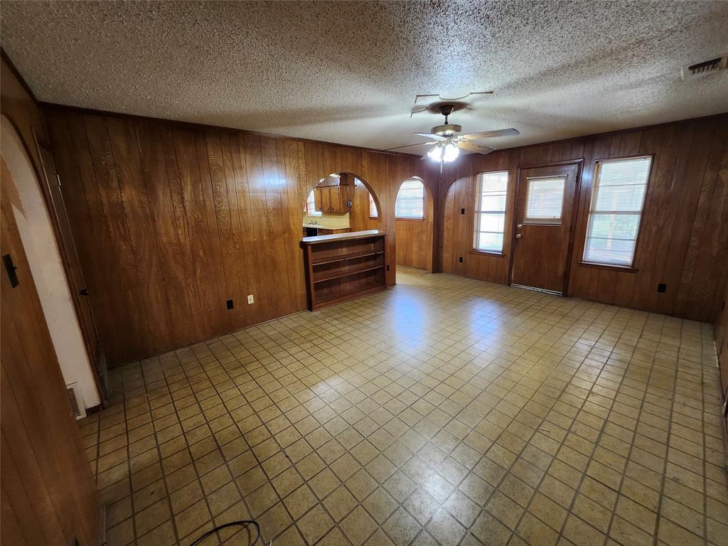 3209 Oriole Lane