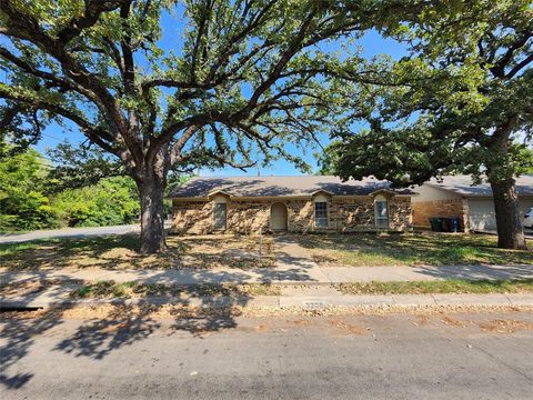 3209 Oriole Lane Denton TX 76209