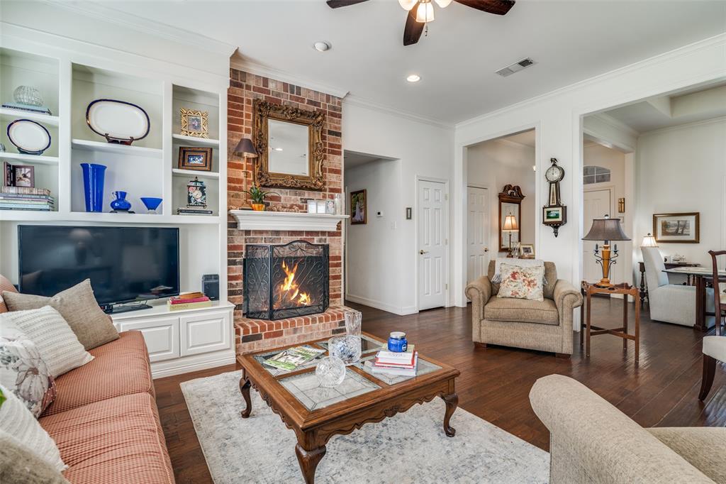 216 Cedar Ridge Street