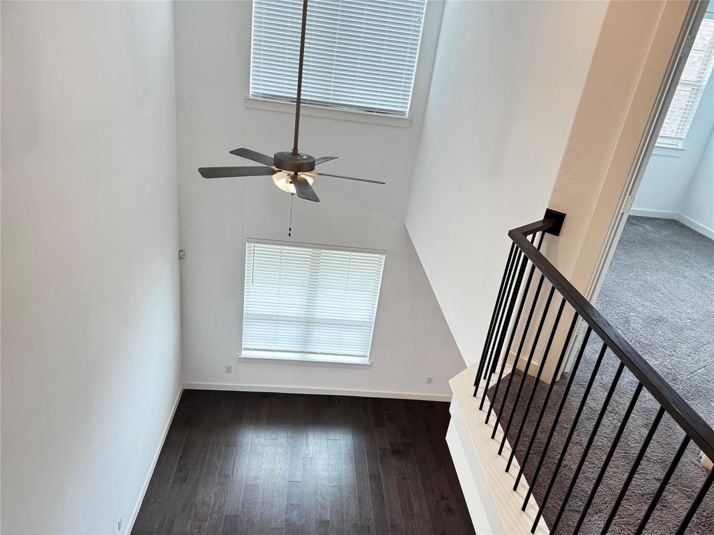 Ridge View Twnhms - Residential