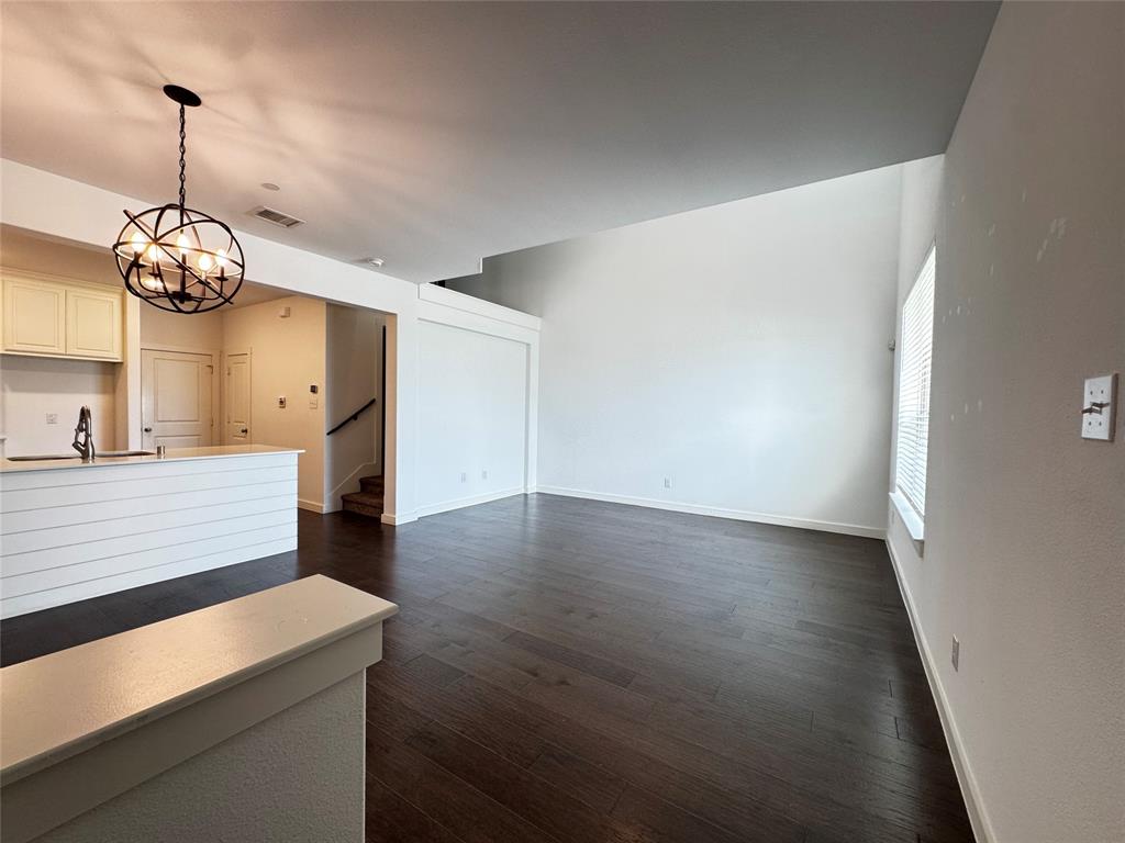 Ridge View Twnhms - Residential