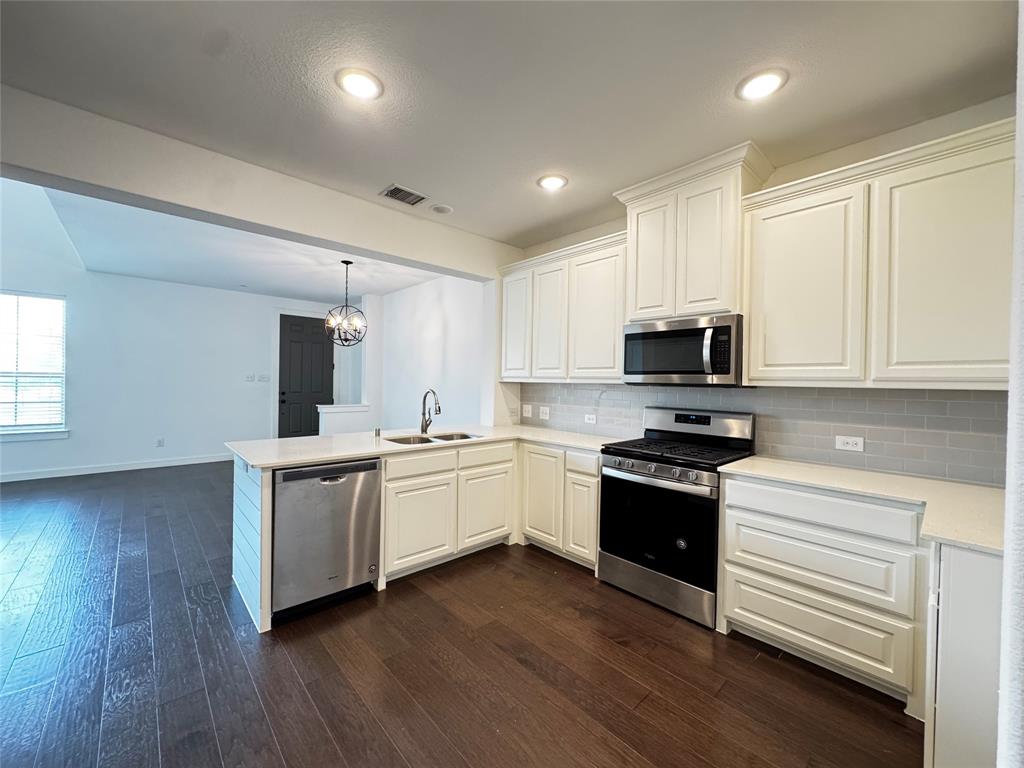 Ridge View Twnhms - Residential