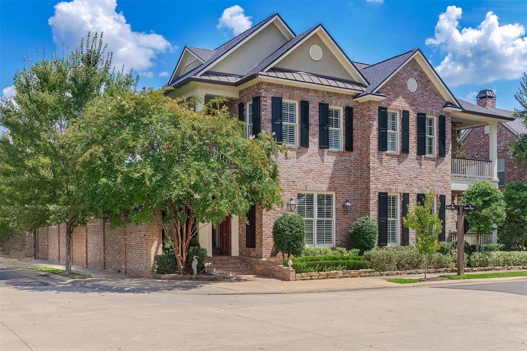 3023 Torrey Pine Lane