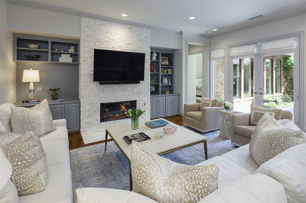 Churchill Pointe - Residential