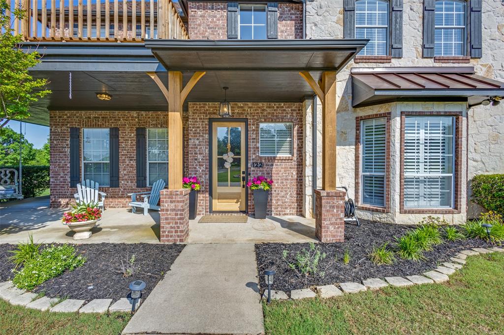 122 Forest Hills Circle