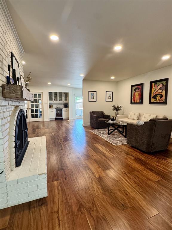 412 Ridgewood Drive