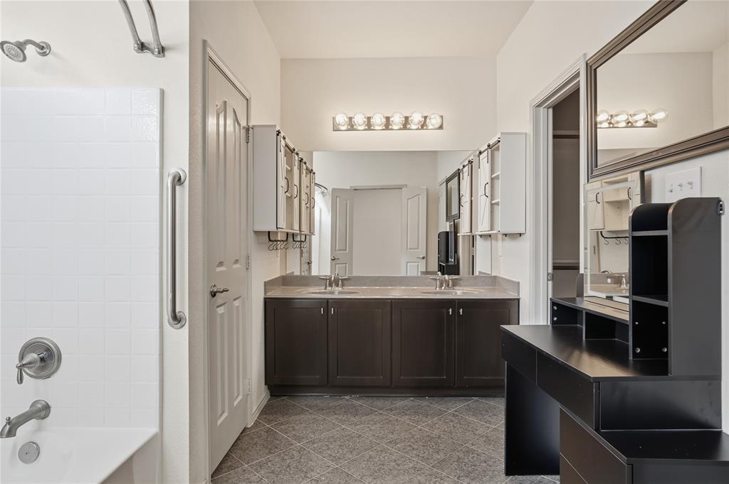 Vista West - Residential