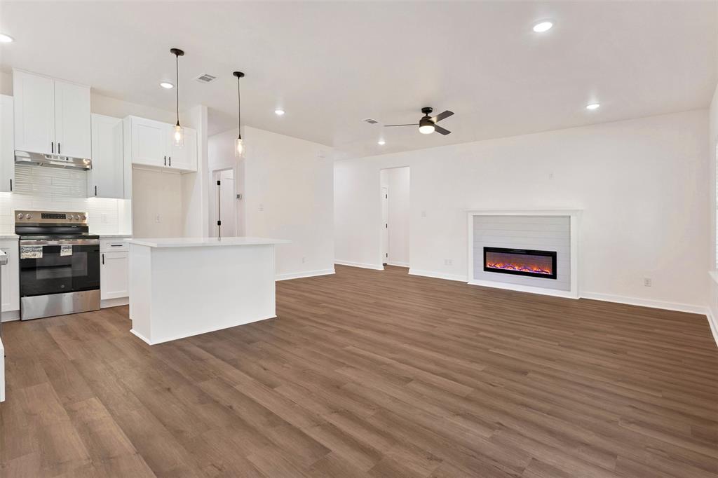 Del Mar Sub - Residential