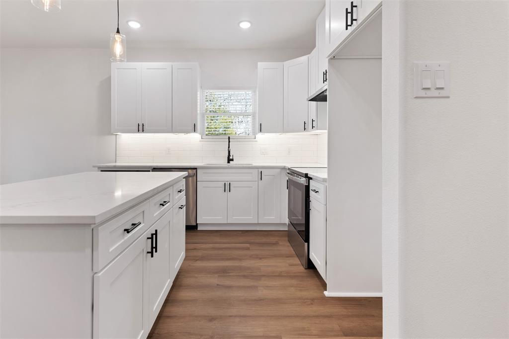 Del Mar Sub - Residential