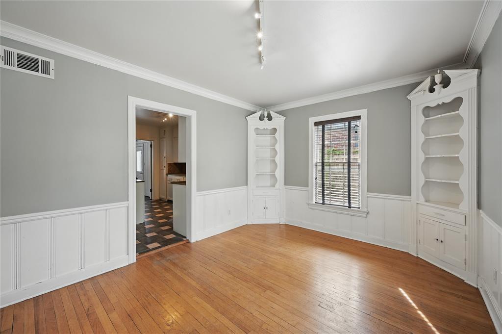 Mistletoe Sangamo Add - Residential