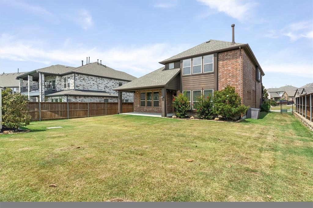 1519 Eminence Lane