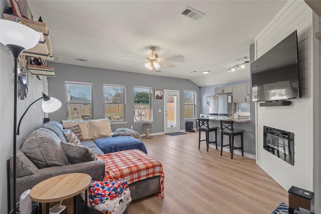 Twin Lakes Ph II - Residential