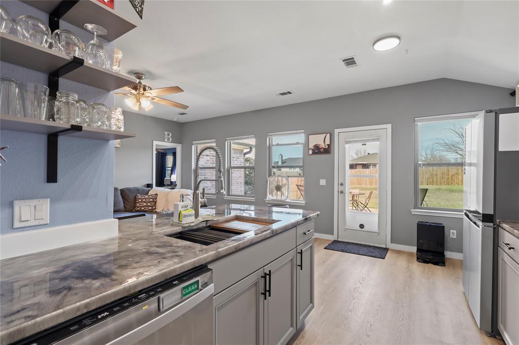 Twin Lakes Ph II - Residential